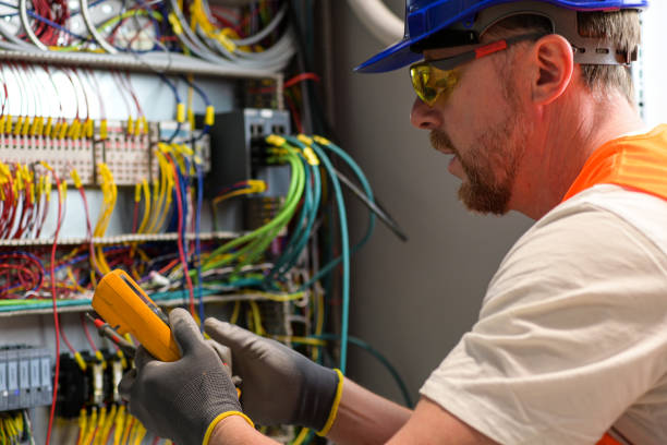Professional Electrician in East Brooklyn, CT